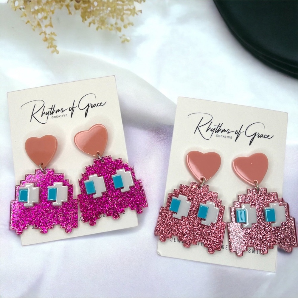 Retro Chic Pac-Man Ghost Dangle Earrings - Handmade, Video Game, Nostalgia (New)